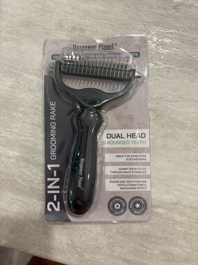 Maxpower Planet 2-in-1 pet Grooming brush